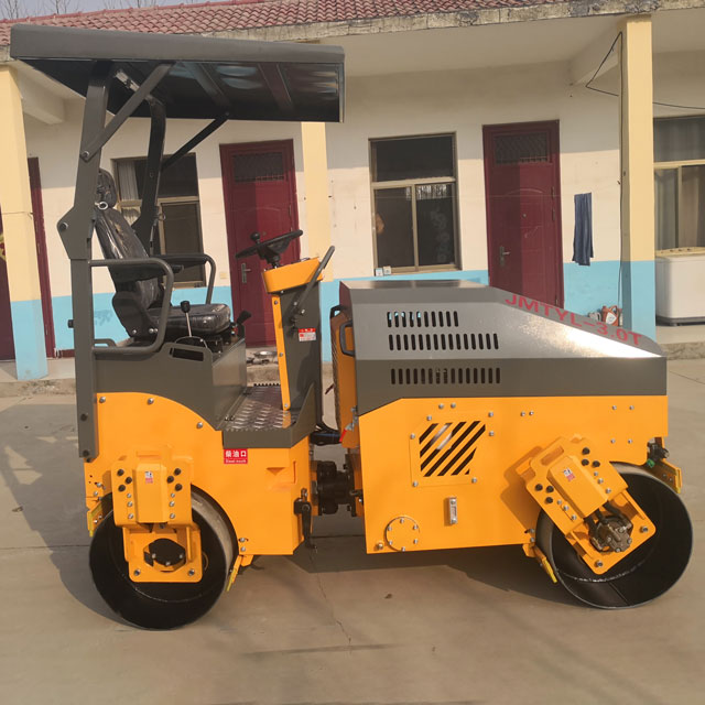 YC-3T Hydraulic Vibratory Road Roller