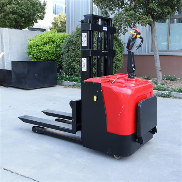 2T Electric Stacker