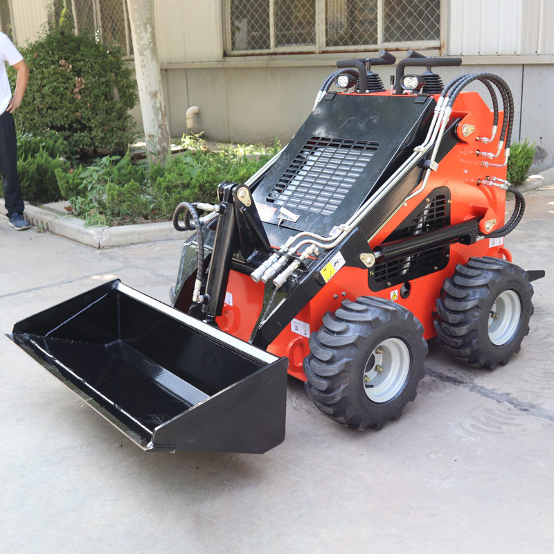 YC-380 Skid Steer Loader