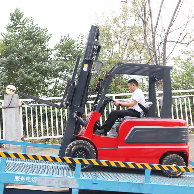 3 T Electric Forklift Price